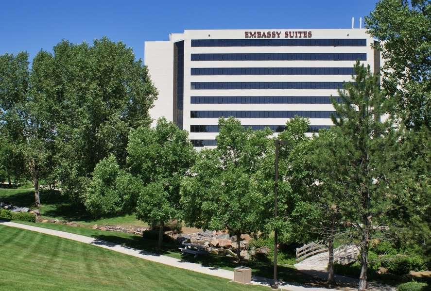 Embassy Suites Denver Tech Center Сентениал Екстериор снимка
