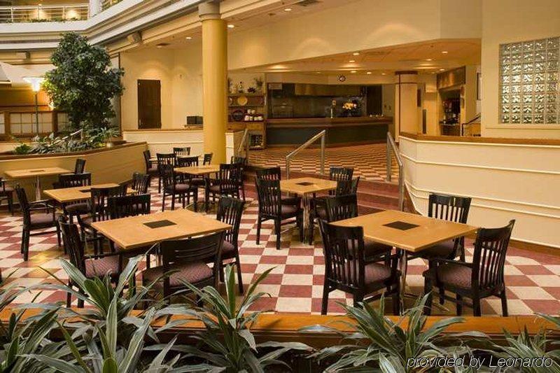 Embassy Suites Denver Tech Center Сентениал Ресторант снимка