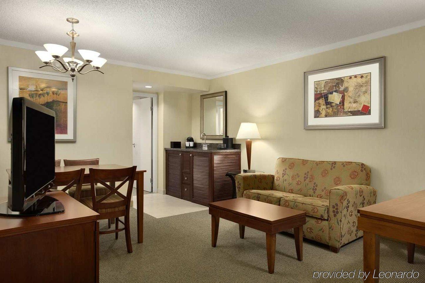 Embassy Suites Denver Tech Center Сентениал Стая снимка